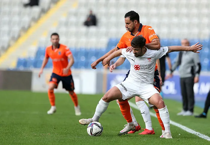 Son dakika: Başakşehir -Sivasspor | 2-1 MAÇ SONUCU ÖZET