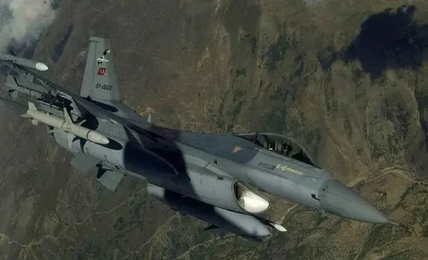 turkiyenin-hava-operasyonlari-teror-orgutu-pkkyi-panikletti-1705638858439.jpeg Türkiye'nin operasyonları PKK'yı panikletti! Çaldıkları petrolü tankerlerle taşımaya başladılar - 5