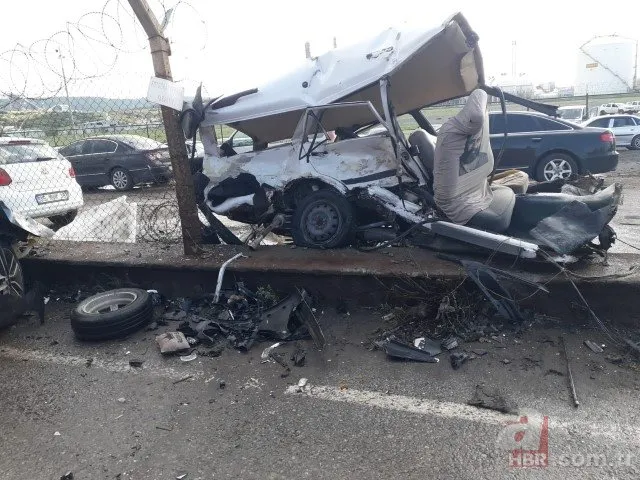 SONDAKİKA! Otomobil paramparça oldu | İzmir’de korkunç kaza