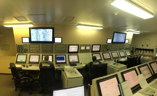 Dünyada bir ilk! Yüzer Nükleer Santral Rusya’da hizmete girdi