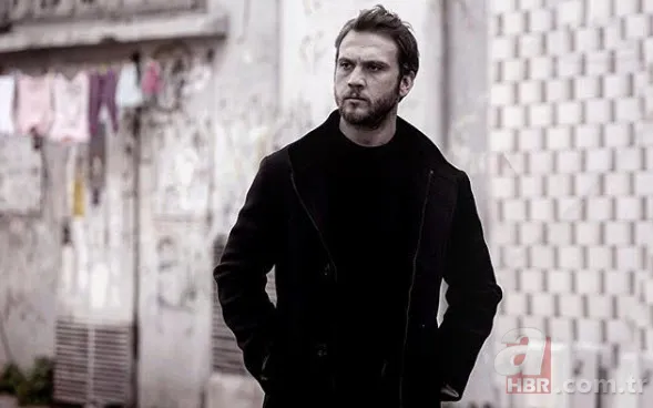 Arka Sokaklar'ın Hakan Komiser'i Ozan Çobanoğlu babası ile herkesi şaşırttı! Meğer o da ünlümüş 7