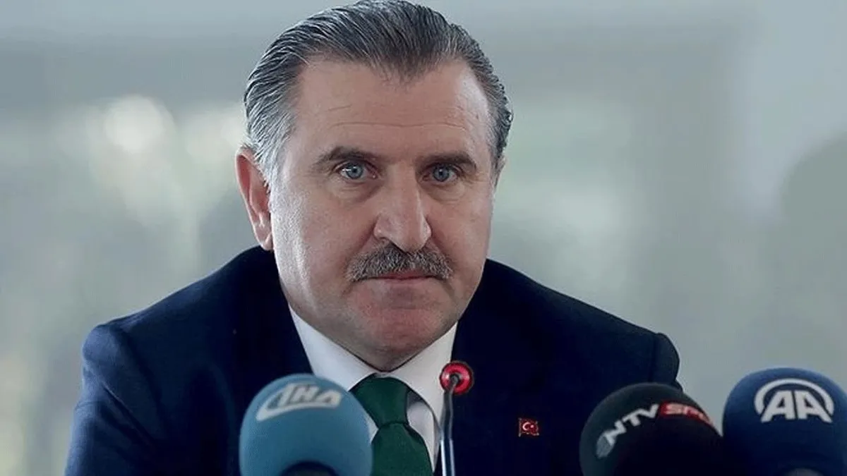 Gençlik ve Spor Bakanı Osman Aşkın Bak'tan milli judocular için tebrik mesajı