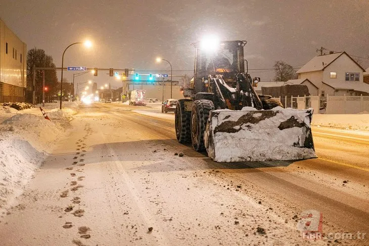 ABD’yi esir kalan karda ölümler arttı! Buffalo’da yağmalama başladı
