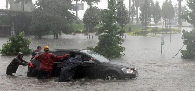 Romanya’da sel: 1 ölü