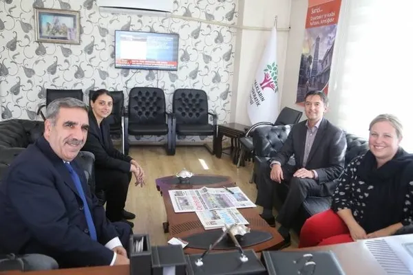 HDP’li Ahmet Türk’ten tepki çekecek karar! Terör sevici isim belediye şirketine müdür oldu