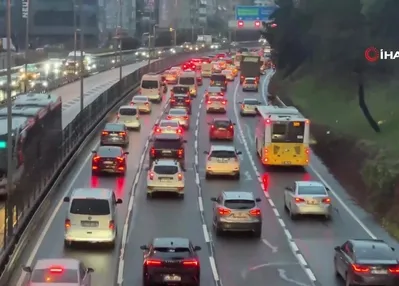 İstanbul’da sabah trafiği