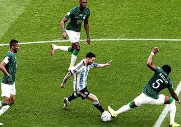 2022 Dünya Kupası'na ırkçılık damga vurdu! Fas üzerinden Müslümanlar hedef alındı