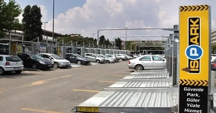 İSPARK otoparkında şoke eden olay! 4 araç... - 3