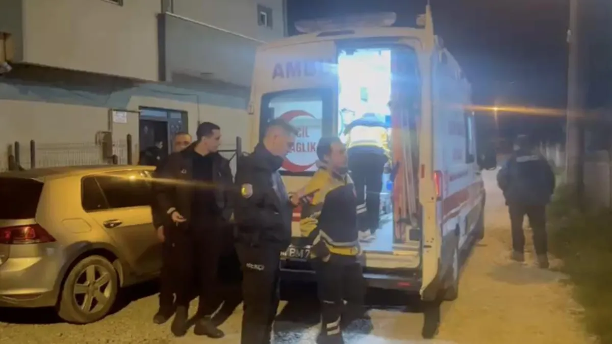 Alacak verecek meselesi kanlı bitti: Ev arkadaşını bıçakladı