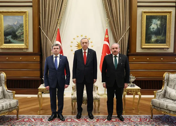 baskan-recep-tayyip-erdogan-moldova-meclis-baskani-igor-grosuyu-agirladi-1674743775918.jpg Başkan Recep Tayyip Erdoğan Moldova Meclis Başkanı Igor Grosu'yu ağırladı - 2