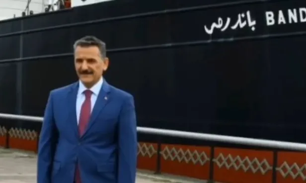 osman-kaymak-kimdir-yeni-isparta-valisi-osman-kaymak-kac-yasinda-nereli-son-dakika-haberler-1644226598845.jpg Osman Kaymak kimdir? Yeni Isparta Valisi Osman Kaymak kaç yaşında, nereli? SON DAKİKA HABERLER - 3