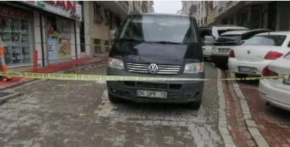 esenyurtta-kahreden-olay-3-yasindaki-ali-minibusun-altinda-can-verdi-1647264444429.jpg Esenyurt’ta kahreden olay: 3 yaşındaki Ali minibüsün altında can verdi - 3