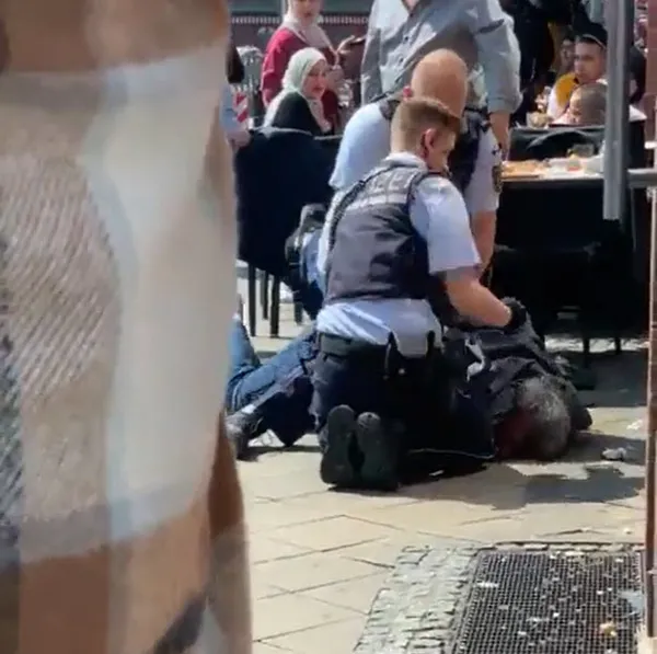 Almanya’da polis şiddeti! Hastanede hayatını kaybetti