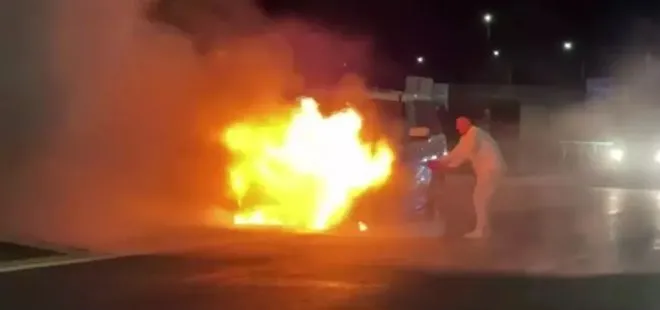 Seyir halindeyken alev alan cip yandı