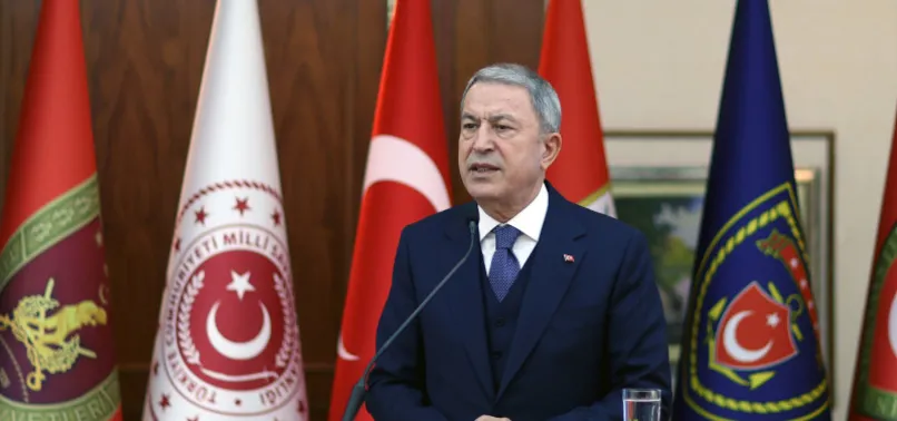 Milli Savunma Bakanı Hulusi Akar'dan Yunan basınının iddiasına sert tepki: Bunu hangi akıl kabul eder! Suriye'ye kara harekatı mesajı