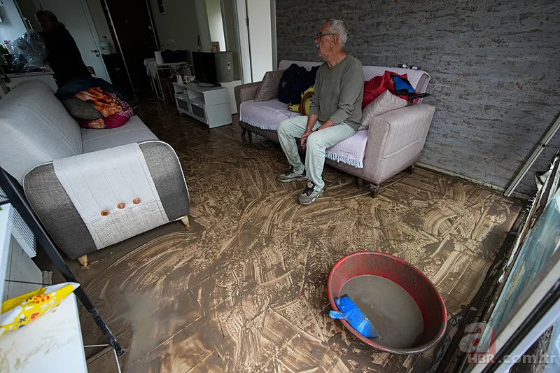 İzmir Bergama'da sel! Vatandaş CHP'ye isyan etti: Şu rezaletin tek sorumlusu belediye 9