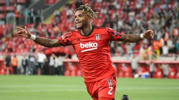 besiktas-valentine-rosier-transferini-resmen-acikladi-yildiz-oyuncu-siyah-beyazli-formayi-giymeye-devam-edecek-1627661532934.jpg Beşiktaş Valentine Rosier transferini resmen açıkladı! Yıldız oyuncu siyah beyazlı formayı giymeye devam edecek - 4