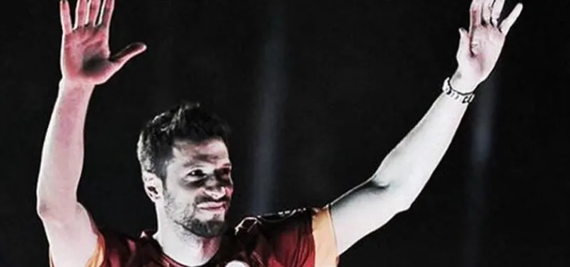 Hakan Balta futbolu bıraktı