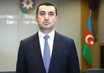 Azerbaycan'dan Fransa Cumhurbaşkanı Macron'a sert gönderme: Kabul edilemez!