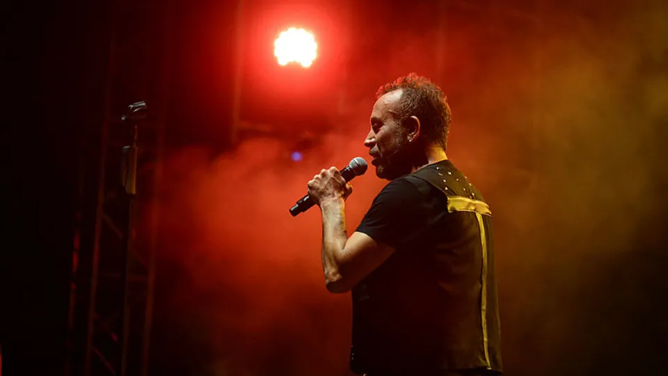 Haluk Levent’ten kötü haber