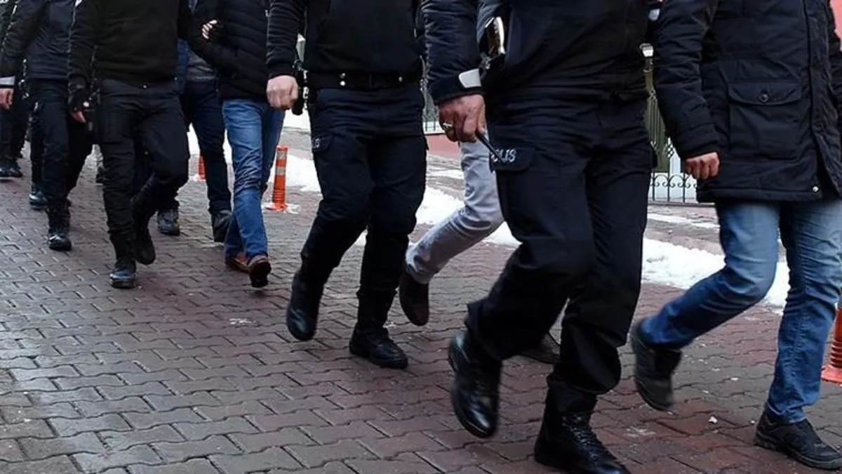 FETÖ'nün Kara Kuvvetleri mahrem yapılanması soruşturmasında 16 gözaltı kararı