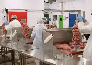 Dönerin içinden çıkanlar şoke etti! Köfteci Yusuf'un ardından bir skandal daha