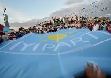 Menteşe'de İYİ Parti'den 12 istifa