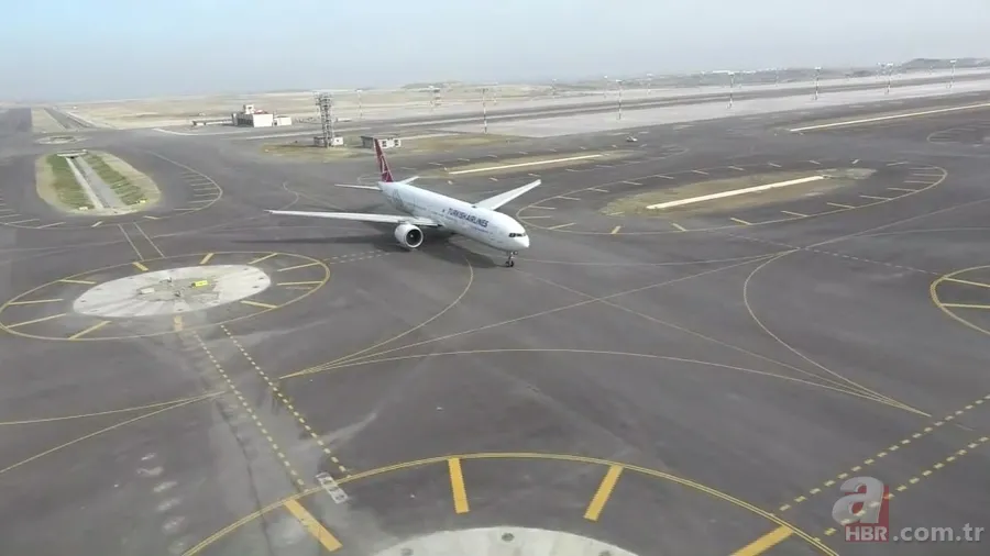 İstanbul Havalimanı'na toplu ulaşım seferleri başladı 16