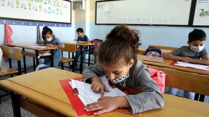 MEB son dakika: Okullarda tatil uzatıldı mı? 5-6 Mayıs Perşembe ve Cuma okullar var mı, tatil olacak mı?