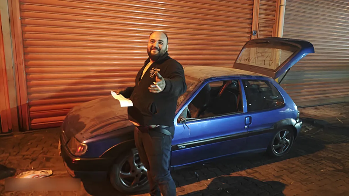 Aydın'da abartı egzozlu otomobilin sürücüsüne ceza