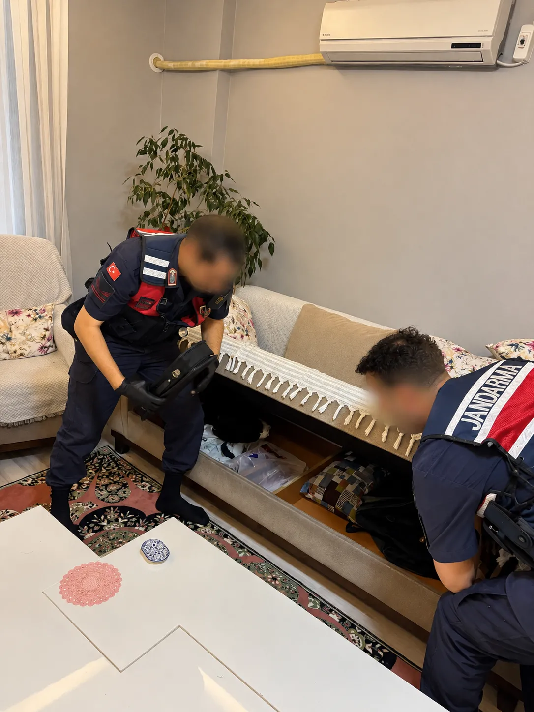 27 ilde dev bahis operasyonu! 8 milyarlık para trafiği: 72 şüpheli gözaltına alındı