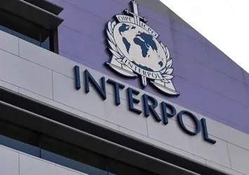 Interpol'ün aradığı Türk yakalandı