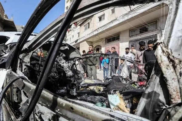 dunyaca-unlu-yildiz-angelina-jolieden-bm-ve-abdye-gazze-isyani-adalet-sadece-bazilari-icin-var-1703265954135.jpeg Dünyaca ünlü yıldız Angelina Jolie'den BM ve ABD'ye Gazze isyanı: Adalet sadece bazıları için var - 6