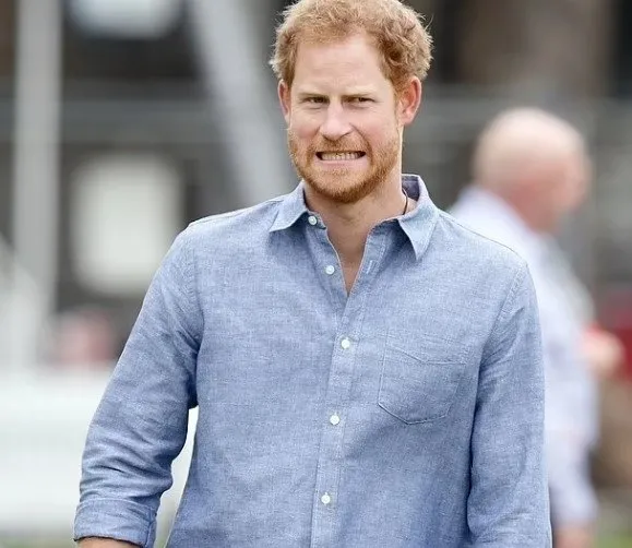 prens-harryin-itirafina-tepkiler-pes-pese-geldi-korkunc-ve-soke-edici-simdi-de-sunnet-sozleri-olay-yaratti-1673084917105.jpg Prens Harry'in itirafına tepkiler peş peşe geldi! "Korkunç ve şoke edici" | Şimdi de "sünnet" sözleri olay yarattı - 13