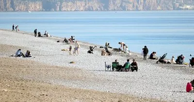 Türkiye kışı Antalya yazı yaşıyor: Deniz suyu sıcaklığı 21 derece