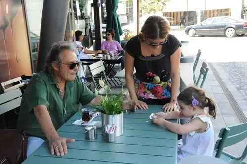 Aşkın Nur Yengi ile Haluk Bilginer yeniden evleniyor - 1