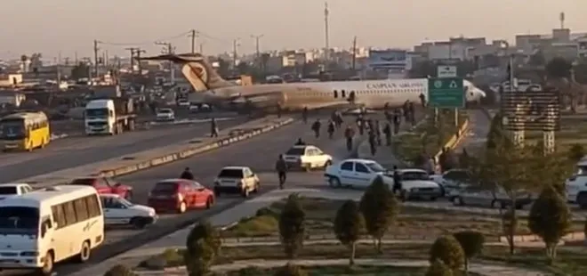 İran’da yolcu uçağı acil iniş yaptı