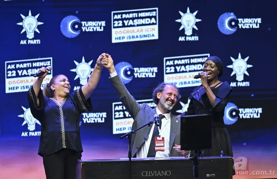 Şarkıcı Kibariye'den Başkan Erdoğan ve Emine Erdoğan'a: Sizi Yaradana kurban 24