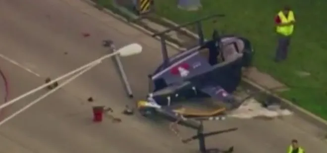 ABD’nin Chicago kentinde Robinson R44 tipi helikopter yola düştü