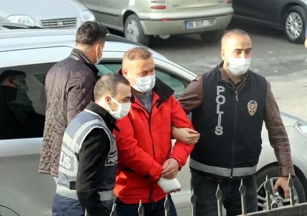 Eski erkek arkadaşının bıçakladığı Çağla Çiçekçi dehşet anlarını anlattı - 1