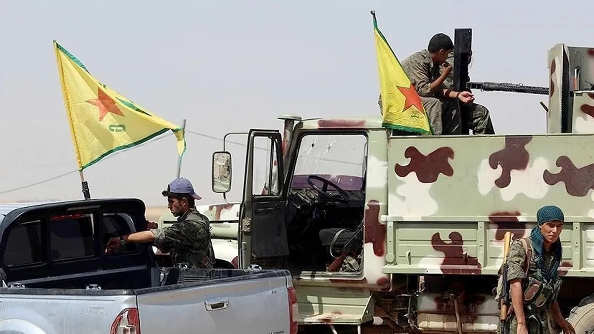 Suriye'nin Rakka ilinde Suriye ordusu ile PKK/YPG arasında çatışma çıktı