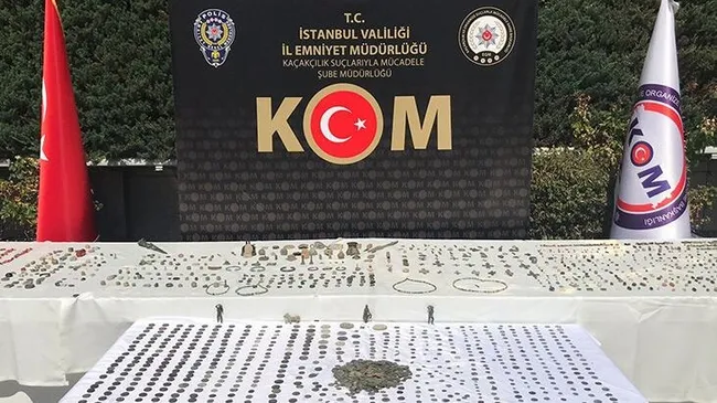 İstanbul’da 3 bin 248 adet tarihi eseri satmak isterken yakalandı
