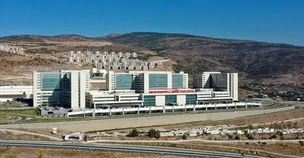 Başkan Recep Tayyip Erdoğan’dan İzmir Şehir Hastanesi’nin açılış töreninde atama müjdesi: 35 bin sağlık çalışanı alacağız