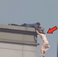 Korkunç anlar! Saçından...