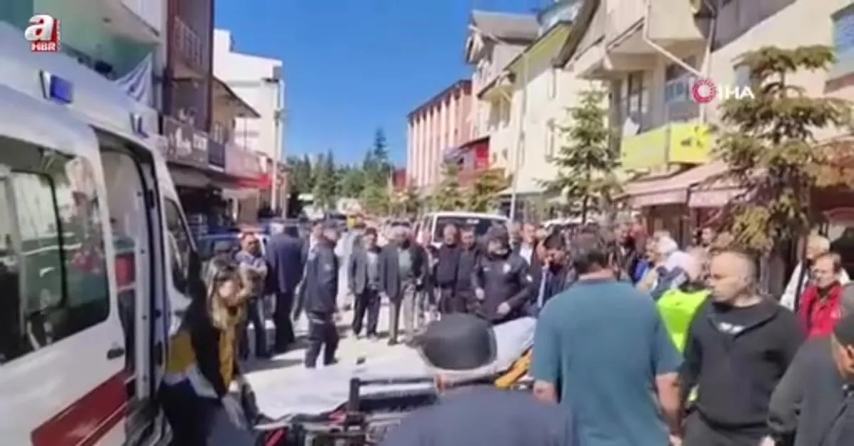 Karabük'te motosiklet yayaya çarptı