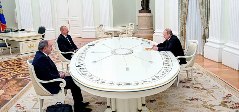 Putin, Aliyev ve Paşinyan ile görüştü