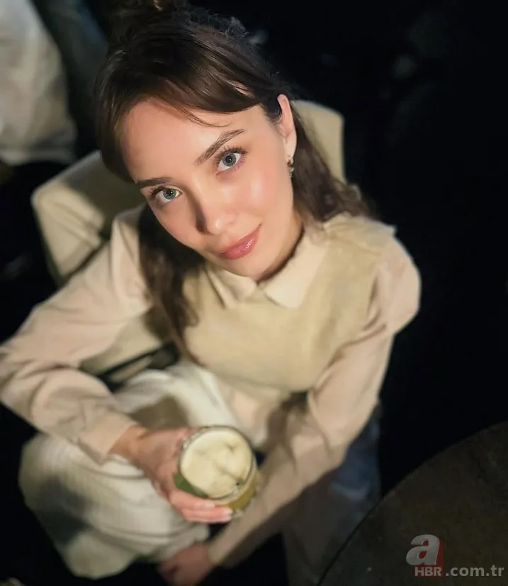 Bülent Şakrak 2025'e yeni sevgilisiyle girdi! Burcu Kirman kimdir? 8