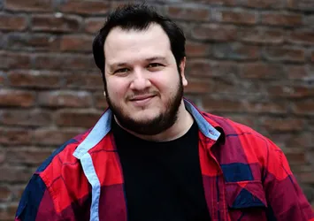 Şahan Gökbakar'dan okul projesi