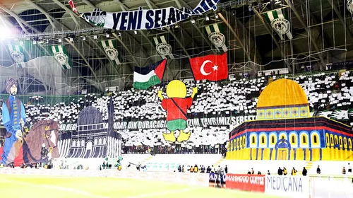 Tüyleri diken diken eden Kudüs koreografisi