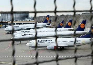 Lufthansa, 1706 uçuşunu daha iptal etti